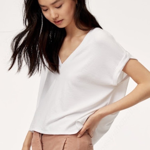 Wilfred Tops - Wilfred Free Brosh V-Neck T-Shirt